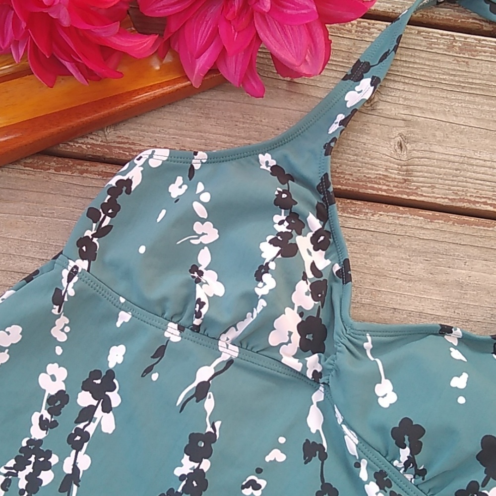 ❤️SOLD!❤️ Merona Turquoise Floral Tankini - Picture 2 of 6